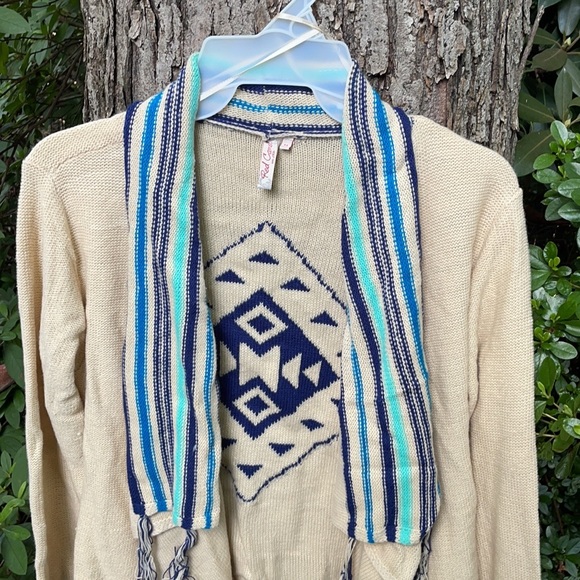 Red Camel Tan Open Front Sweater Cascading Waterfall Blue Stripes Fringes Aztec - Picture 9 of 16